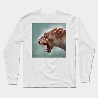 Lioness portrait Long Sleeve T-Shirt